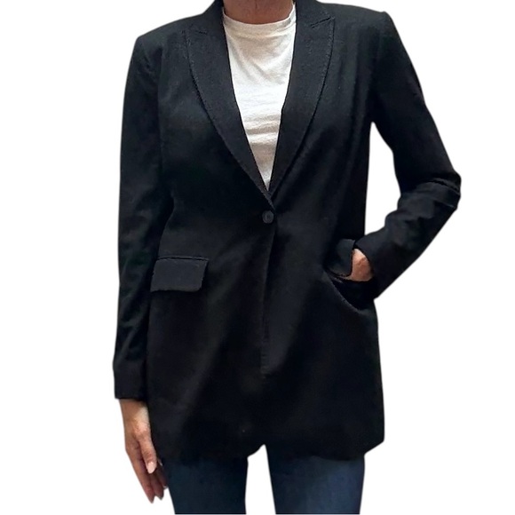 Excellent condition!  Vince Camuto Classic Black Women's Blazer Size 6 - Picture 2 of 5